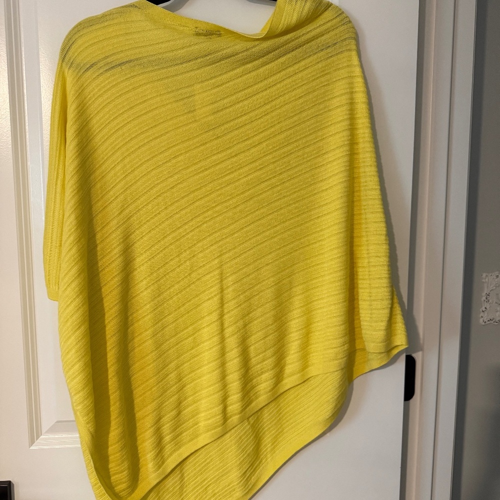 Talbots Yellow Knit Poncho Sweater Asymmetrical Pullover New with Tag Sz M/L - Picture 3 of 4